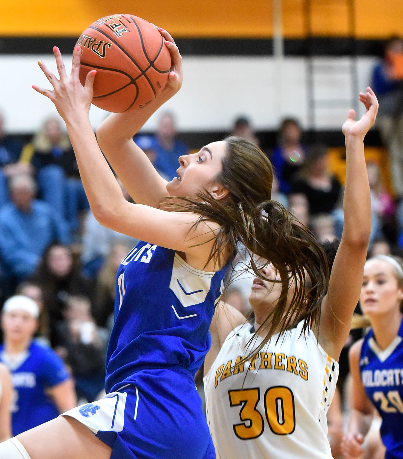 Basketball Woodbury Central at Kingsley-Pierson